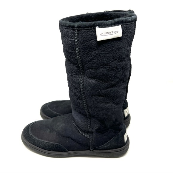 Ugg Aussie Land Black Leather Mid Shaft Cozy Sheep Skin Boots - Picture 2 of 8